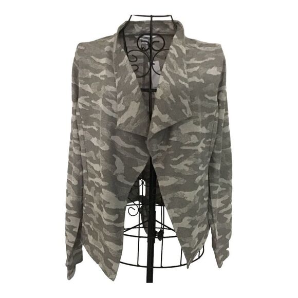 BB Dakota Now You See Me Camo Draped Tie Back Jacket - Picture 6 of 11